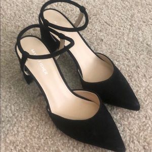 Marc Fisher Callo Suede pumps